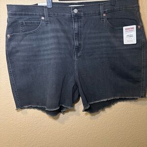 Signature by Levi Strauss Gray Jean Shorts with Frayed Hem